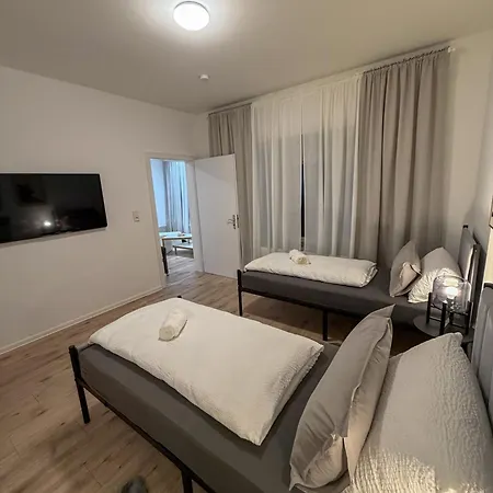 Moderne Fuer 6 Personen-wlan-vollausgestattet