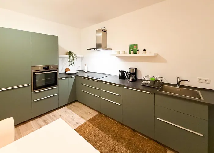 Moderne Monteurwohnung Mit Parkplatz&wlan Apartment *