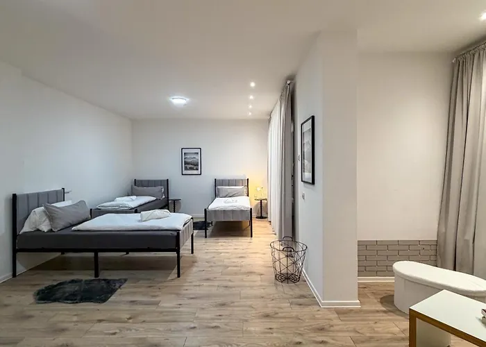 Apartment Moderne Monteurwohnung Mit Parkplatz&wlan *